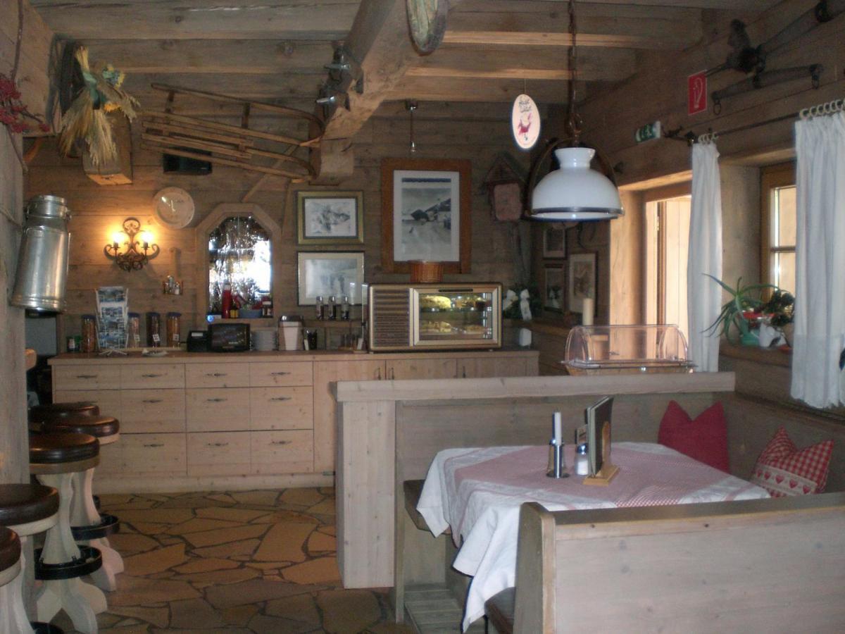 Dorf Alm Hotel Obergurgl Exterior photo